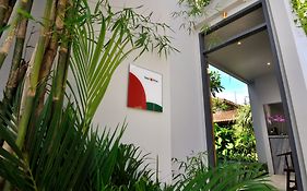 Room & Vespa 1 - Stay Central Seminyak Near Beach